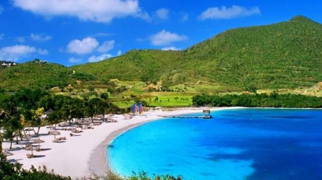 12. SAINT VINCENT VE GRENADNLER    110 bin nfuslu bu lke Karayipler'de kk bir ada ve 369 km2 yzlmne sahip.