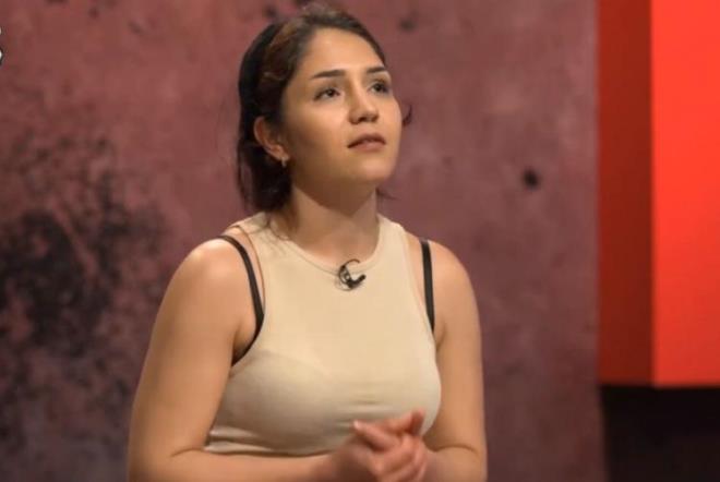 Gece annesiyle beraber uyuduunu ve sabah kalktnda ldn fark eden Halili, "9 yanda bir ocuksunuz annenizin ldn biliyorsunuz ama ld diyemiyorsunuz.