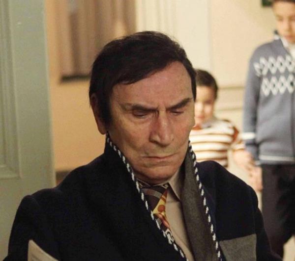 Bir yldz daha kayd...