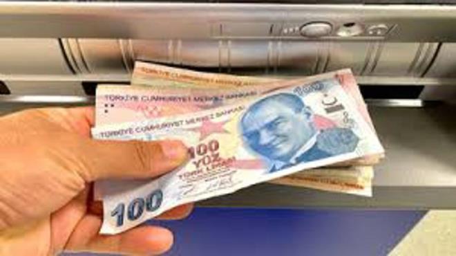 QNB FNANSBANK  <p>    Nakit: 10.000 TL  <br>  QR: 10.000 TL  <br>  Toplam: 20.000 TL