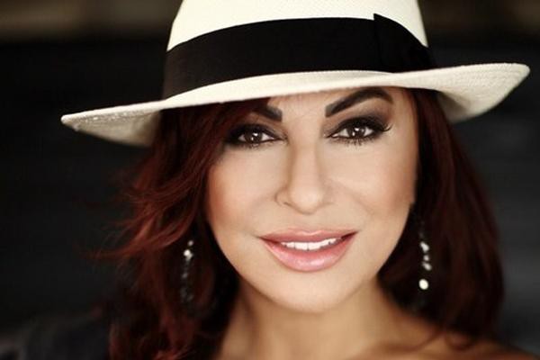 <p><b>NLGN BELGN</b></p>  gnnruhhali Tatsz krk dkk zgn..Tam bir sonbahar hzn..