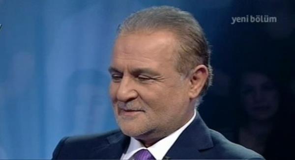 <p><b>KENAN IIK</b></p>  Uzun yllar yurtdnda yaamak zorunda kald. Erken bir gidi oldu. Ya olmayan bir sanatyd. Gerekten ardm. Artk onun olamayaca duygusu beni sarst. Mekan cennet olsun.