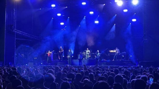 te, konserlerden en ok para kazanan 10 arkc...