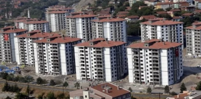 Raporda dar ve orta gelirli vatandalarn konut almnda yaad sorunlar ve bunun iin alnmas gereken nlemleri ieren maddeler yer ald.