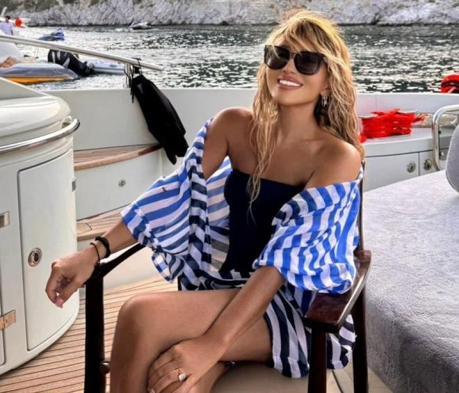 Sosyal medya hesabndan galibiyeti kutlayan Seren Serengil tepkilerin oda oldu.<p>    arkcnn, yapay zeka ile milli takm formas giymi kpeklerin fotorafn paylamas tepki ekti.