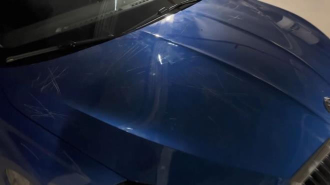 Bir ara sahibi, "Yaklak bir buuk yldr aracm otoparkta duruyor. Gvenli bir ekilde durmasn istediim aracn bana byle bir ey gelmesi beni gerekten ok zd. SPARK yetkililerine ve gvenlie aktardm konuyu. Tutanak tuttuk sonra Hasanpaa Karakolu'na intikal ettim burada da tutanak tuttuk." dedi.