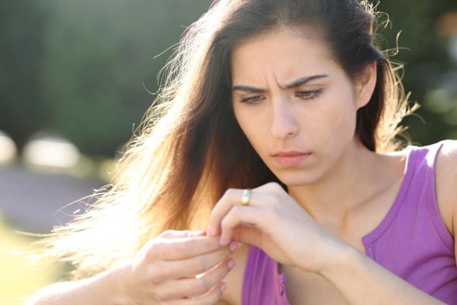 KENDNZE HBR EYN KALICI OLMADIINI HATIRLATIN    u anki hayatnzn kalc olmadn, bunu istediiniz zaman deitirebileceinizi kendinize hatrlatn. Sahip olduklarnzn kymetini bilin ve arzuladnz hayata doru almaya devam edin.