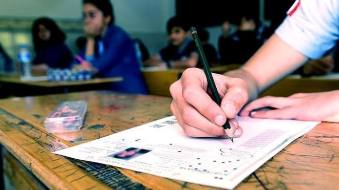 AL 3. DNEM SINAVLARI NE ZAMAN?    Ak Lise 3. dnem snavlar 20-21 Temmuz tarihlerinde uygulanacak.    1. Oturum: 20 Temmuz 2024 Cumartesi gn Trkiye saati ile 10.00?da    2. Oturum: 20 Temmuz 2024 Cumartesi gn Trkiye saati ile 14.00?te,    3. Oturum: 21 Temmuz 2024 Pazar gn Trkiye saati ile 10.00?da.