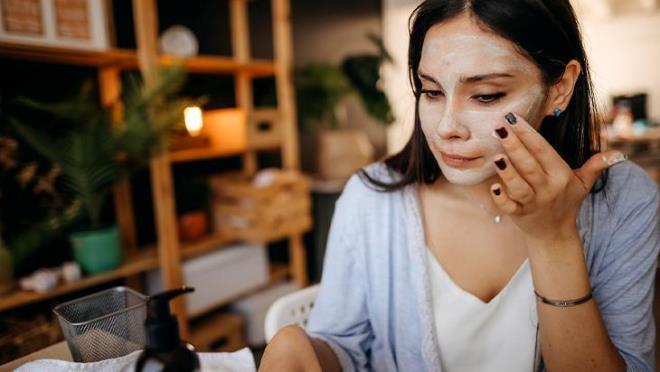 Cildinizin SPF'ye ihtiyac var. Her gn - yaz veya k - gnein zararl ve geri dndrlemez etkilerinden korunmak iin.