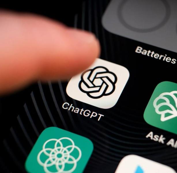 Eski OpenAI alan, yapay zekann ilerlemesine ynelik endielerini ve gvenlik problemlerini grmezden gelemediini ve istifa ettiini aklad. OpenAI alan, irketi Titanik?e benzeterek sonunun felaket olabileceinden bahsetti.