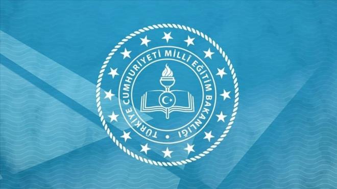 UYUM HAFTASI TARHLER<br>    2024-2025 eitim retim ylnda okul ncesi eitim ile ilkokul 1. snfa balayacak renciler iin 2-6 Eyll'de uyum eitimleri gerekletirilecek.  <br>  Ortaokul ve imam hatip ortaokullarnn 5. snflar, ortaretim kurumlarnn hazrlk ve 9. snflar ile pansiyonda kalacak rencilere ynelik okul hakknda bilgilendirme, akademik ve mesleki geliimlerini destekleme, yeni girdikleri eitim ortamna ksa srede uyum salama amacyla gerekli rehberlik almalar yaplacak.  MEB 2024-2025 takvimi: Yaz tatili ne zaman bitiyor? Okullar ne zaman alacak? - 4