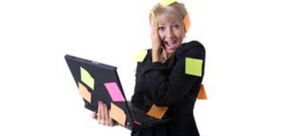 Bu durum bazen sorulan sorular tekrarlama, yollar, mekanlar kartrma, ite verimliliin dmesi, evreye ve hobilere ilgide azalma ile de kendini gsterebilir