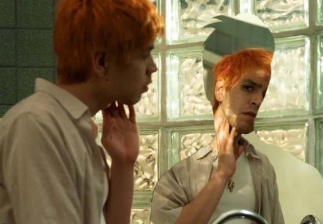 FANTASMAS    (Hbo)    Acayip olaylarla rlm gerekst bir hikaye sunuyor.