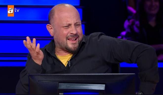 Yarmacysa Kenan mirzalolu'nun tavrna karlk "Benim programma balanan 5 saniye konuabiliyor. Ben konuacam kardeim benim programm bu." ifadelerini kulland.