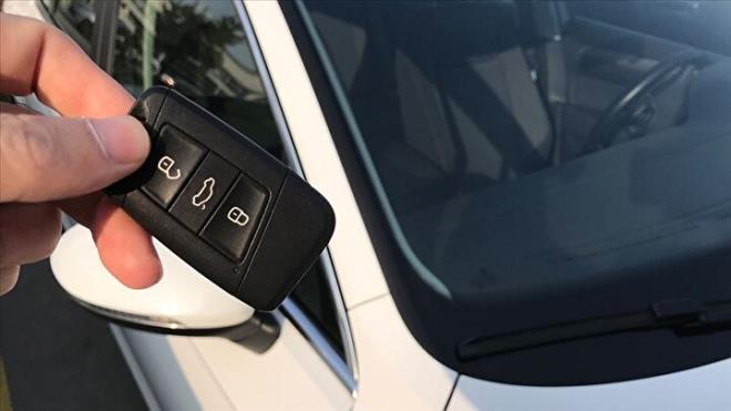 Haziran aynda yaynlanan ilanlarn yzde 48'i olan 156 bin 974 adet aracn sat gerekleti. Sat adetlerinde mays ayna gre yzde 2'lik, Haziran 2023'e gre yzde 13'lk bir d gzlendi.