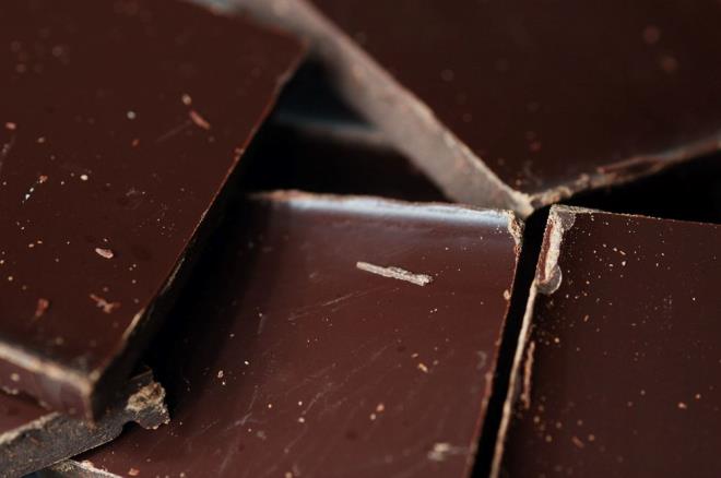 Flavonoidler inflamasyonu azaltır ve beyne giden kan akışını arttırır; bunların her ikisi de bilişsel işlevi geliştirebilir.