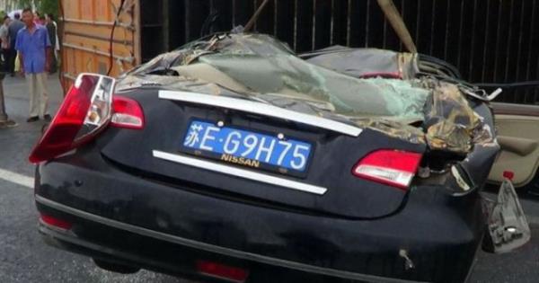 'Dnyann en ansl kadn in'den kt'