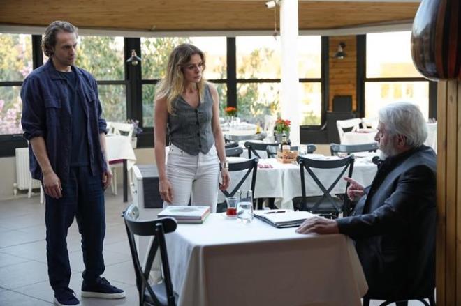 zge zpirinci ve Engin ztrk daha nce Biz Byleyiz filminde de birlikte barol paylamlard.