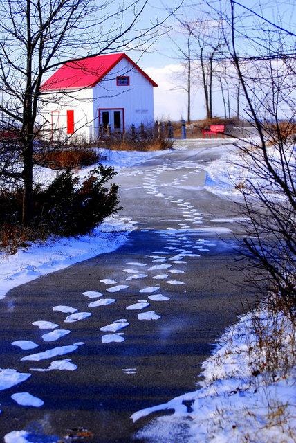 Tatile ktnzda hava karl ise evinize doru ayak izi brakmas iin bir arkadanz tembihleyin