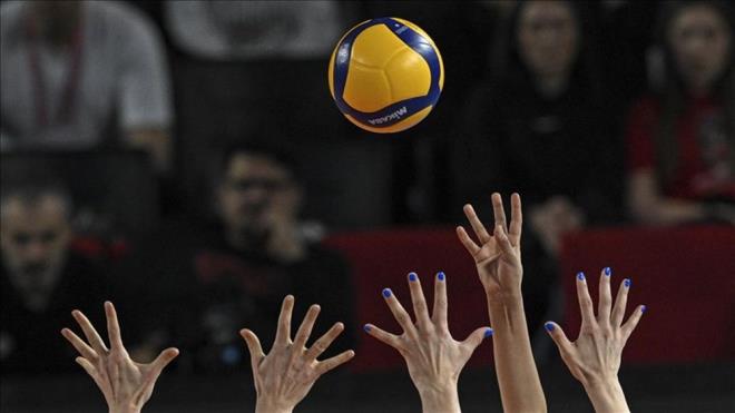 FLENN SULTANLARI MA PROGRAMI      A Milli Kadn Voleybol Takm'nn Paris 2024'teki grup karlamalarnn program yle:    29 Temmuz:    10.00 Trkiye-Hollanda    1 Austos:    10.00 Trkiye-Dominik Cumhuriyeti    4 Austos:    10.00 Trkiye-talya