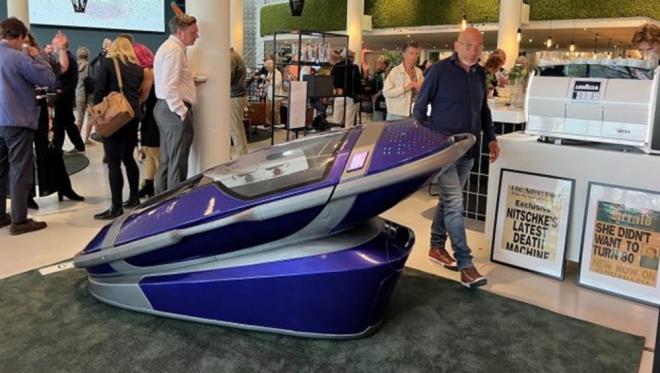 TEK DMEYLE NTHAR    eride, gnll aday sadece bir dmeye basarak azot salnmn balatyor.    Azot doygunluu, kiinin oksijen eksikliinden dolay bilincini kaybetmesine ve ardndan saniyeler iinde acsz bir ekilde lmesine neden oluyor.