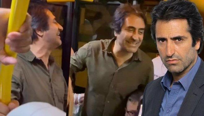 MAHSUN KIRMIZIGL    Tatil iin eme Alaat?ya giden Mahsun Krmzgl, taksi bulamaynca minibse bindi.    Yolcularla birlikte ?Dinle? arksn syleyen Krmzgl, bu anlar sosyal medya hesabndan paylat.