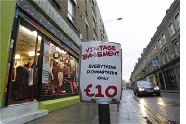 13-ngiltere lkenin milli geliri 2,4 trilyon dolar. Borcun milli gelire oran yzde 90.