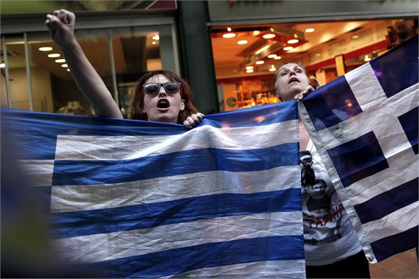 2-Yunanistan lkenin milli geliri 249 milyar dolar. Borcun milli gelire oran yzde 156.