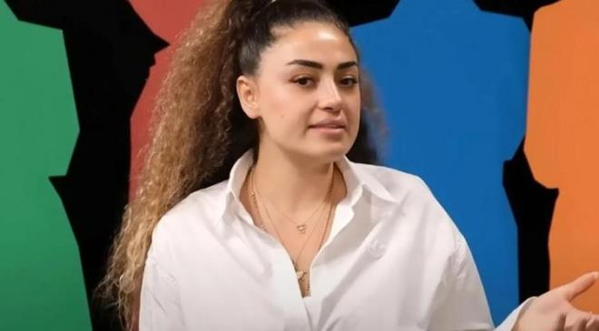 Babas brahim Tatlses'le kanl bakl hale gelen nl arkc Dilan tak, getiimiz gn 'Beyaz Masa' programna balanarak gzyalar ierisinde babasyla gerilimli ilikisini anlatt. Tatlses'in evlat ayrmcl yaptn syleyen tak'n aklamalar zerine brahim Tatlses, sessizliini bozdu.