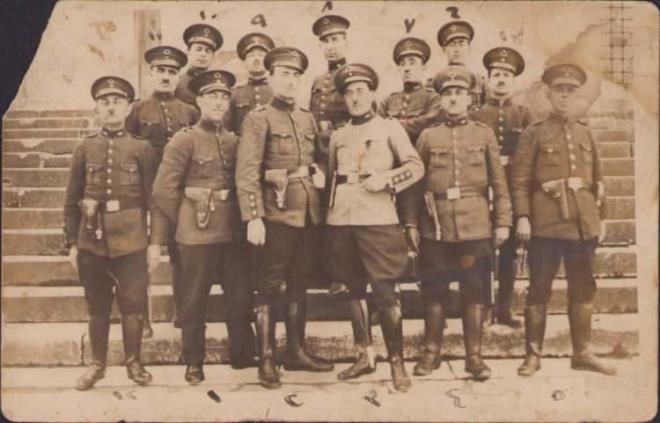 stanbul polisinin 1920?li yllarda kulland sabkallar albm ortaya kt. Yer alan albmde o dnemin en azl sulularnn vesikalk fotoraflar ve isimleri yer alyor.  Cinayet, gasp ve hrszlk gibi konularn yer ald albm ayn zamanda o dnemin demografik yapsna dair de ipular veriyor.
