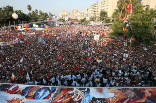 Tzklerde yer almak ve 2 kiiden fazla olmamak kaydyla partilere e genel bakan sistemini uygulama imkan getirilecek.