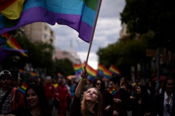 Yaam tarzna sayg TCK ile gvence altna alnacak.