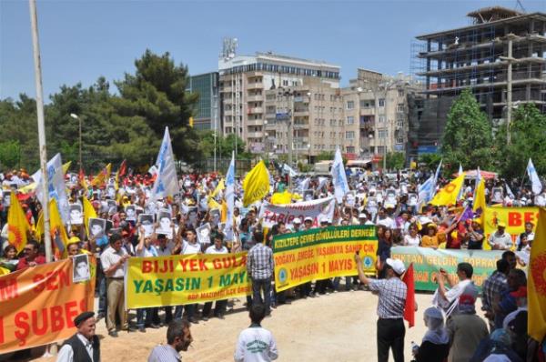 Farkl dil ve lehelerde siyasi propaganda imkan getirilecek.