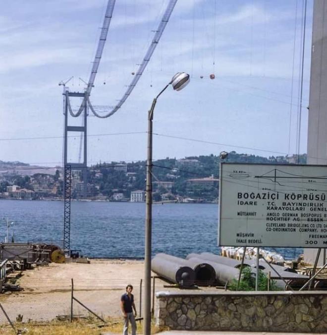 BOAZ KPRS'NN NAATINDA POZ VEREN BR