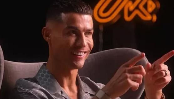 Suudi Arabistan ekibi All-Nasr'a transfer olan ve bu tercihi sonras baz futbolseverler tarafndan eletirilen Cristiano Ronaldo'nun zellikle son oynanan Avrupa Kupas turnuvasndaki performansndan sonra "Artk brakma zaman geldi" yorumlarnn yaplmasna neden oldu.