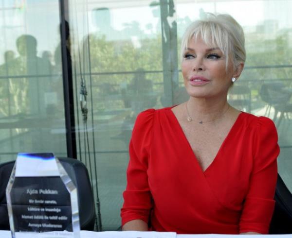 5- Ajda Pekkan 1.363.883