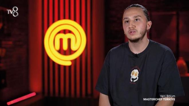 Bera: Aslnda admn okunacandan gayet emindim. Mutluyum, imdi ikinci turda eflerin verdii rnle yaratclkta en iyi taba yapp, ismimin yazl olduu nl alacam.