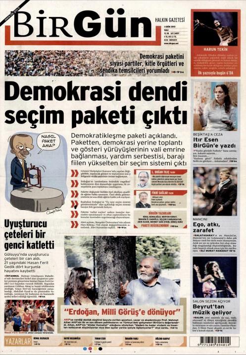Gazetelerin demokratikleme paketi manetleri
