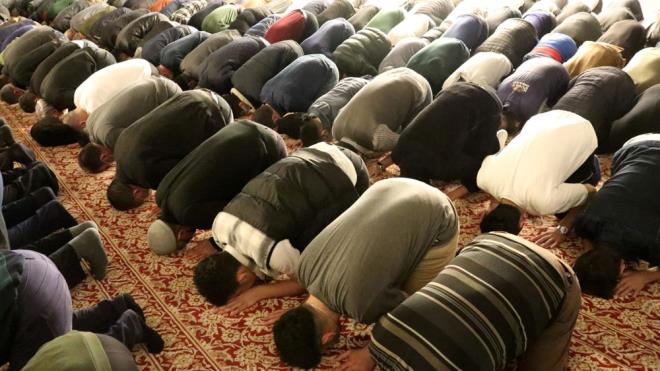 Recep ve aban aylarndan sonra ramazan aynn idrak edileceini anlatan Bozkurt, "Ramazan aynda oru tutmak, teravih klmak, hayr hasenat yapmak gibi ok gzel etkinliklerimiz oluyor. Ayn zamanda Kur'an- Kerim'deki bir sureye isim olan Kadir Gecesi de bu ayda." ifadelerini kulland.