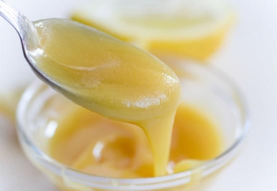 <p><b>KALP N FAYDASI</b></p> - Kalp ve damar sistemini destekledii gzlenmitir. Ar stnn zellikle damar tkankln kolaylkla giderdii, kan akn dzenledii tespit edilmitir. Kolesterole iyi geldii gzlenmitir.