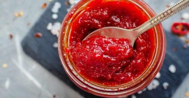 engl, konserve yaparken cam kavanozlarn boyun ksmndaki trnaklarnda atlak ve anma gibi durum olmadnda birka kez kullanlabileceini dile getirdi.