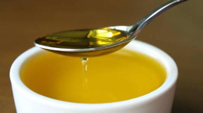 Diyetinin en belirgin zellii yemeklerinde sadece zeytinya kullanmasyd. Zeytinya salkl ya asitleri ve ierdii faydal maddeler sayesinde vcut iin ok faydaldr. Sindirim sistemini destekleyen etkisi demlerin kolayca atlmasn salayacaktr.