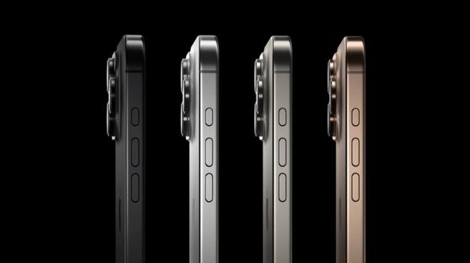 iPhone 16 Pro, ileri iyiletirmek iin donanm, yazlm ve zekay bir araya getiriyor.<p>    Cihaz zerinde vokal ve akustik kaytlar iin harika olan drt adet "stdyo kalitesinde" mikrofon bulunuyor.<p>    iPhone 16 Pro ayrca Uzamsal Ses kaydn da destekleyecek