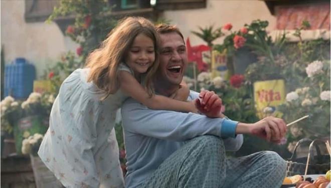 Filmin barol Aras Bulut ynemli'nin kz Ova karakterine hayat veren Nisa Sofiya Aksongur, ocuk yanda sergiledii baarl performansla byk bir beeni kazanmt.