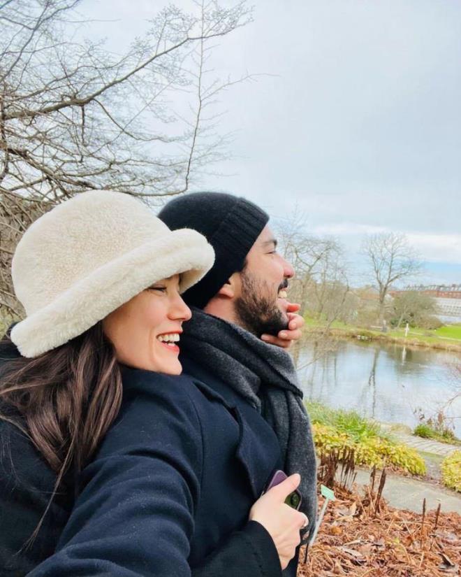 Nian yz ile uzun sre gndemde kalan nl oyuncunun dn tarihi netleti. nl ift bu eyll ay iin dn hazrlklarna balad.