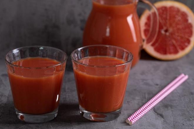 6. Narenciye<p>    C vitamini kaynaklar da demir emilimini artrr. Portakal, limon ve greyfurt gibi turungiller bol miktarda C vitamini kaynadr. Narenciyeleri diyetinize dahil etmek krmz kan hcresi oluumunu destekleyebilir.