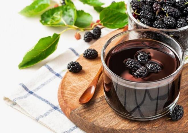 Kalsiyum ve protein bakmndan zengin olan yourt, kas ve kemik sal iin iyi bir tercih. Kalsiyum kemiklere fayda salarken protein kaslarn onarlmasn destekler.