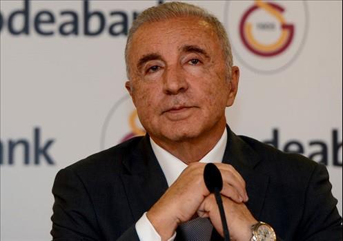 Fatih Terim ile Ba�kan �nal Aysal aras�ndaki ba�lar�n kopmas�na neden olan telefon krizindeki perde arkas� araland�. Ba�kan Aysal'�n telefonla ula�amad��� Terim'e yollad��� telefon mesajlar�n� d�n gece Beyaz TV'de Rasim Ozan K�tahyal� a��klad�.