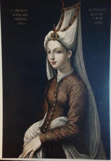 Rivayete gre o tarihte 50 yanda ve evli olan Mimar Sinan da byk bir ak besliyordu Mihrimah Sultan'a.