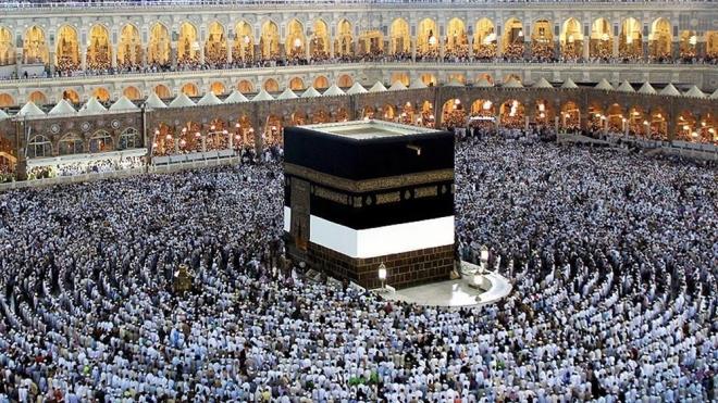 Hac kura tarihi kayt yenileme srecine doru hz kazand. Hac n kayt ve kayt yenileme ilemleri 27 Eyll 2024 tarihine kadar devam edecek. Bu sre zarfnda kaytlarn e-Devlet zerinden yenilemeyenlerin 2025 hacc iin ekilecek kurada isimleri olmayacak.